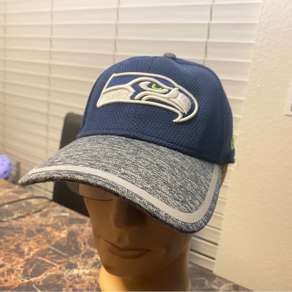 New Era NFL Seattle Seahawks Men’s Blue Grey Baseball Cap Size S/M - Picture 6 of 12